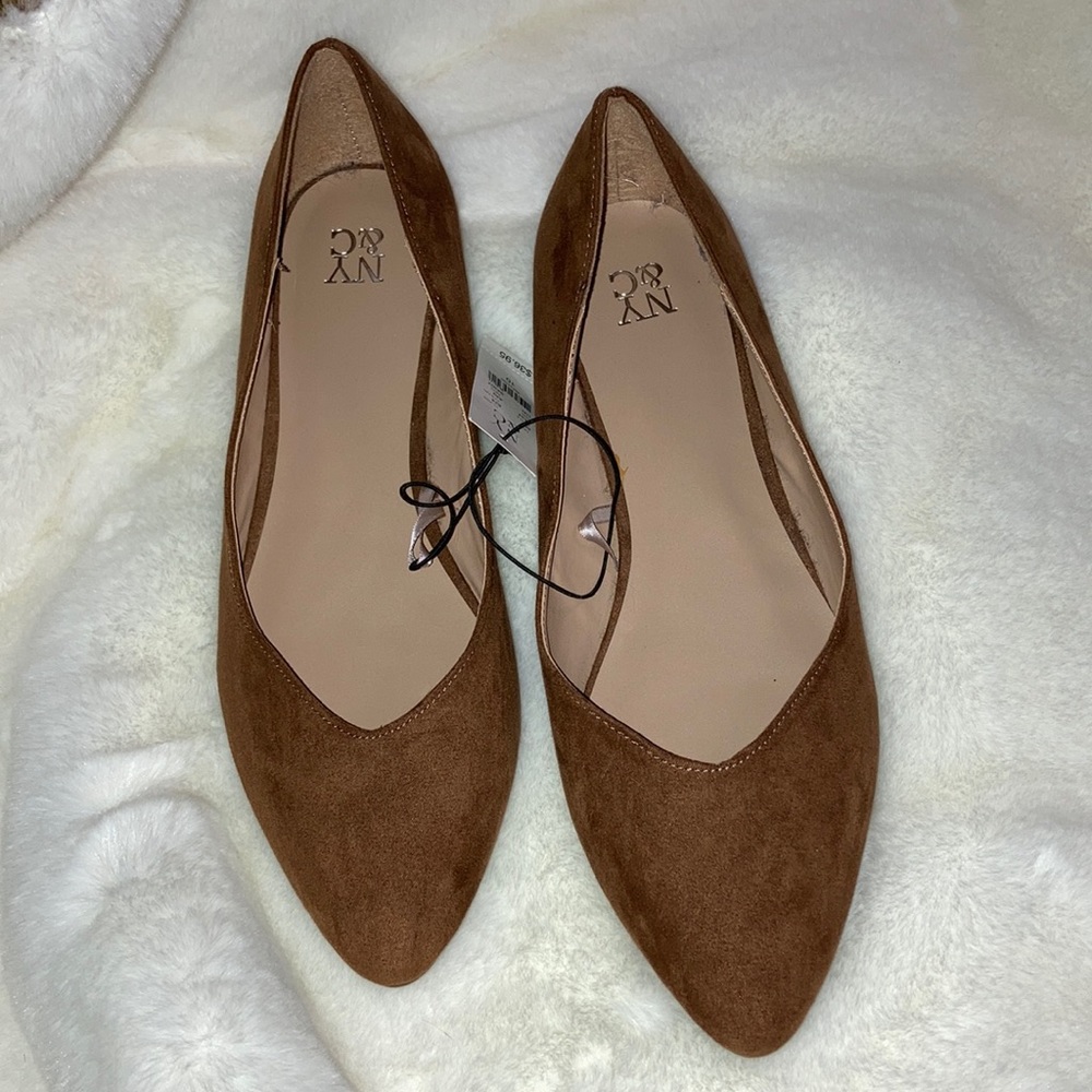 NY&C Almond Toe Flats - Size 10